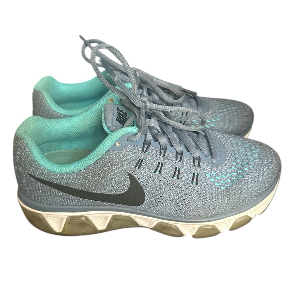 NIKE Women's Air Max Tailwind 8 Running Shoes